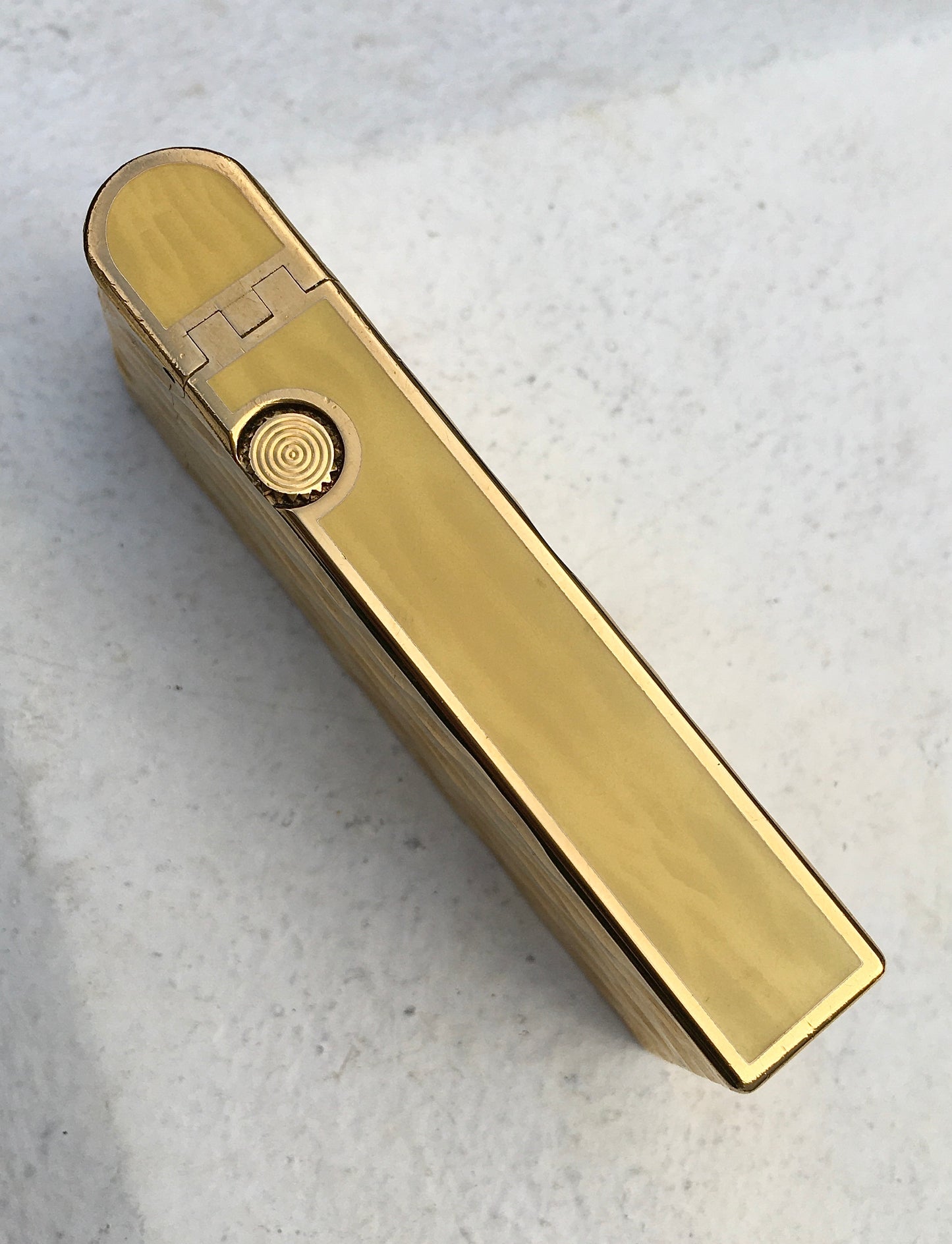 Vintage 1970s Dunhill Dome Top