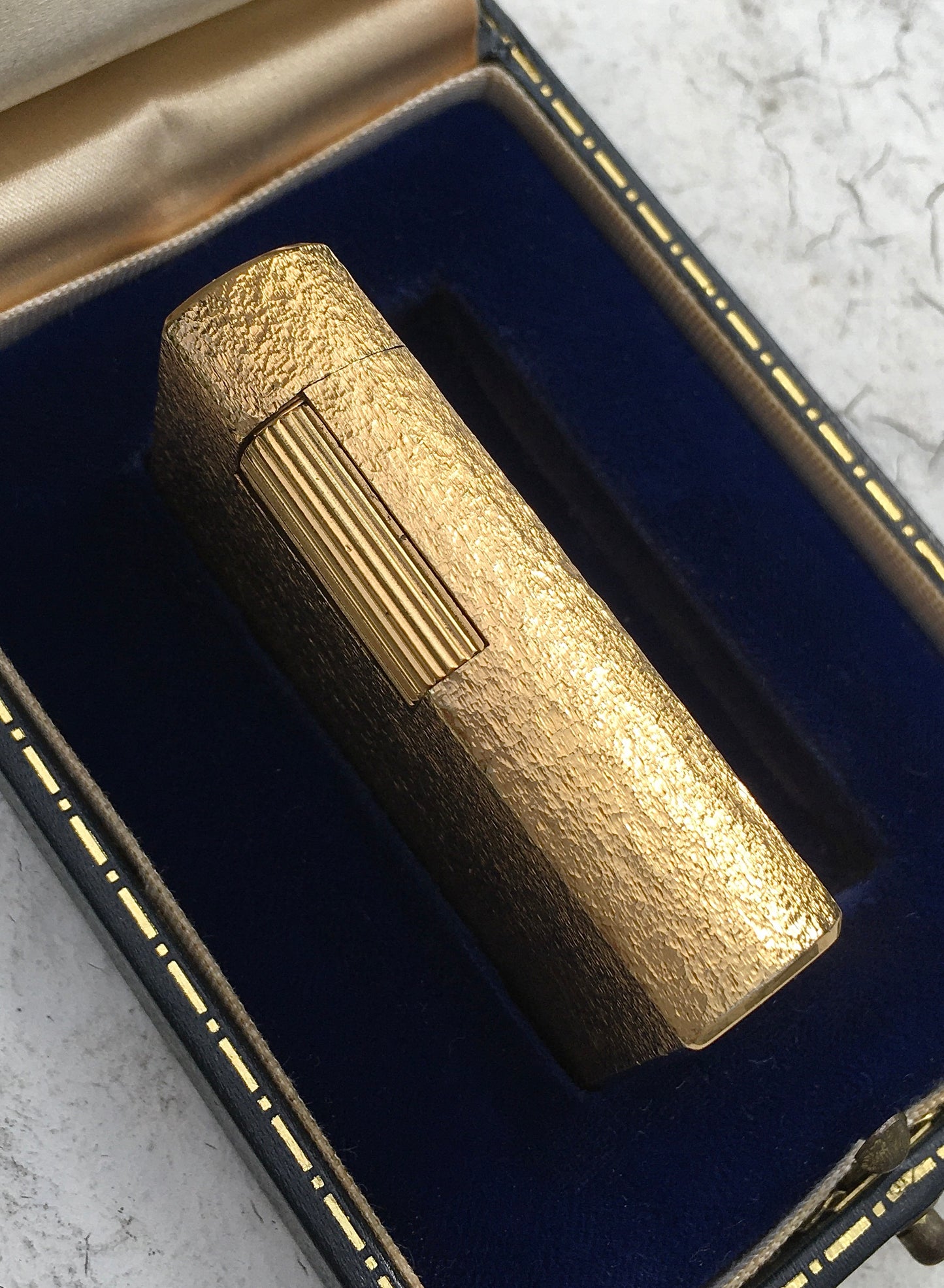 Vintage 1970s Dunhill 70