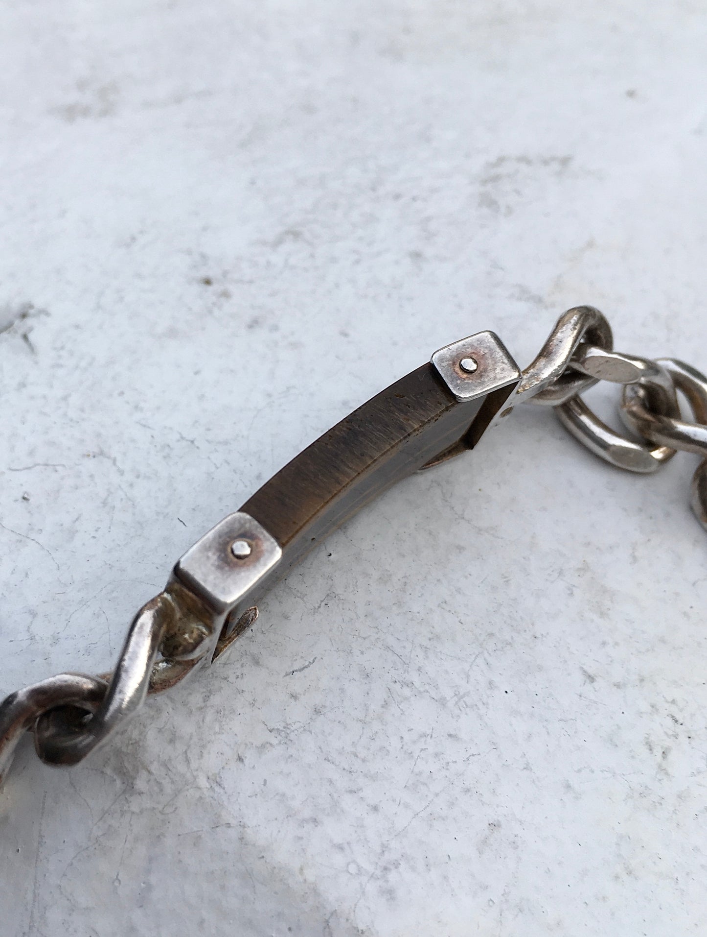 1970s Tiger’s Eye Curb