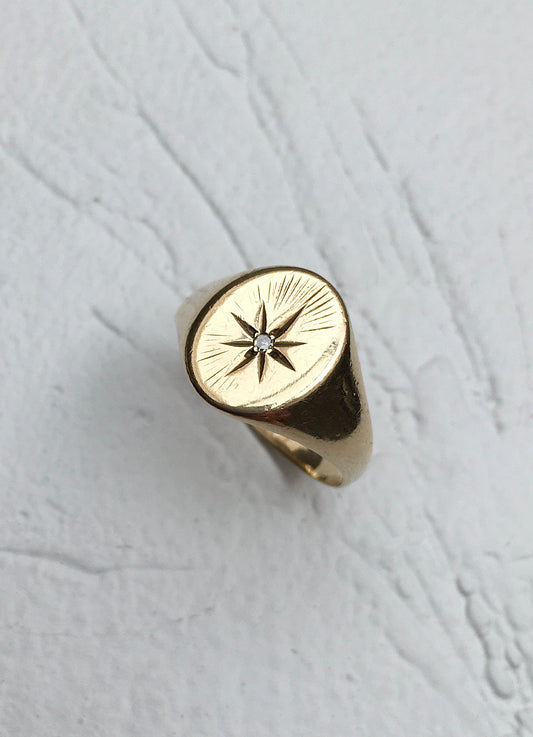 1960s 9ct Gold Diamond Signet