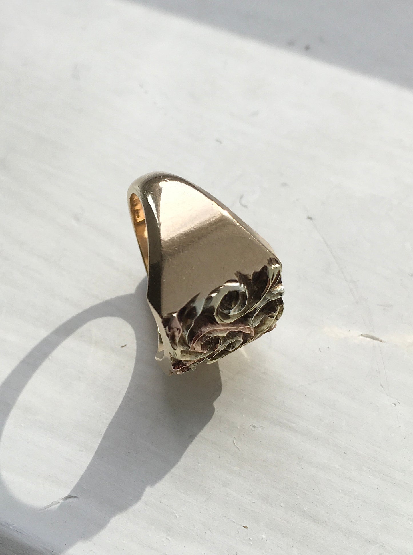 Vintage 1970s 9ct Tri-Colour Ring