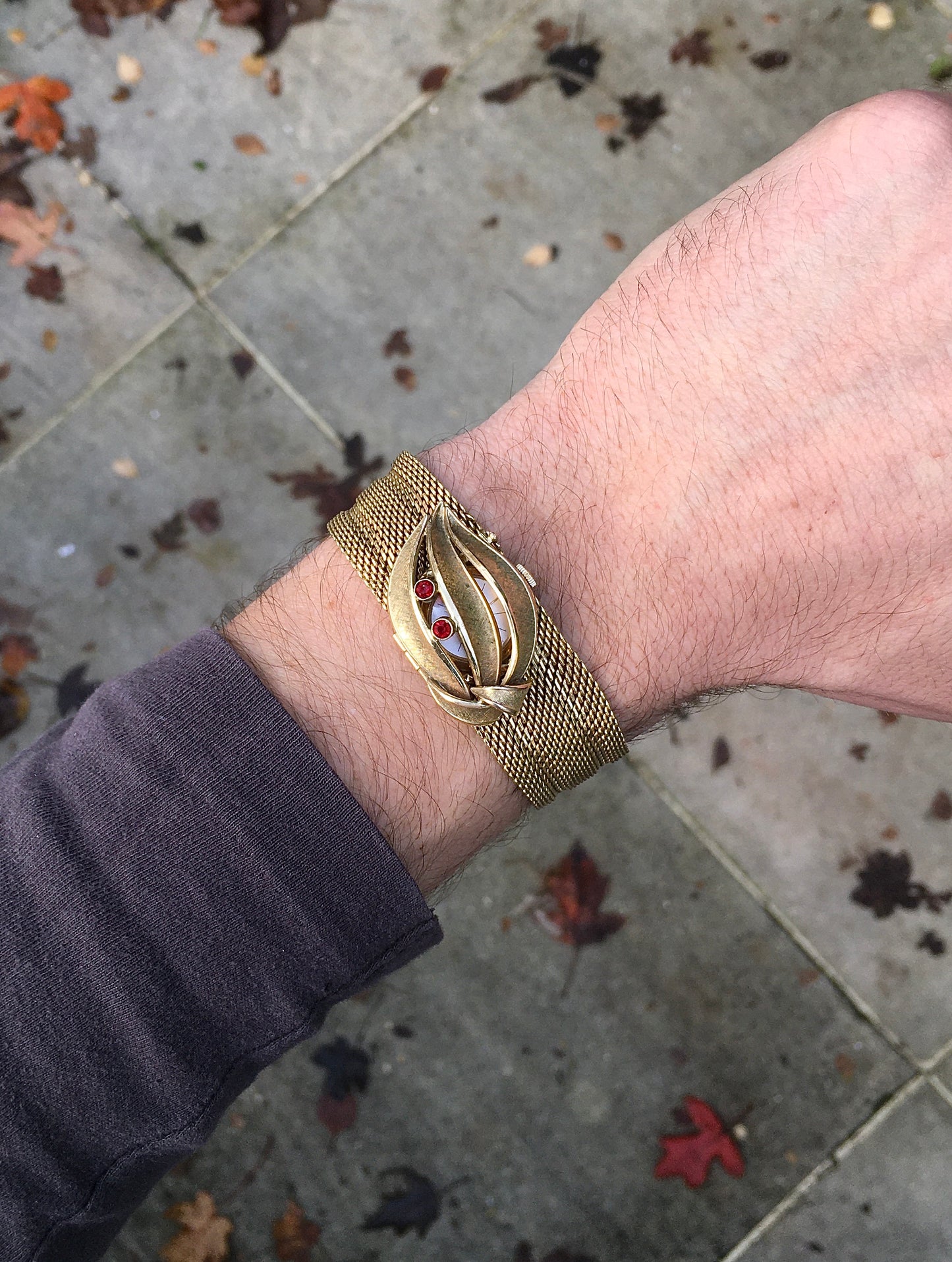 Vintage 1960s Freeson Hidden Dial