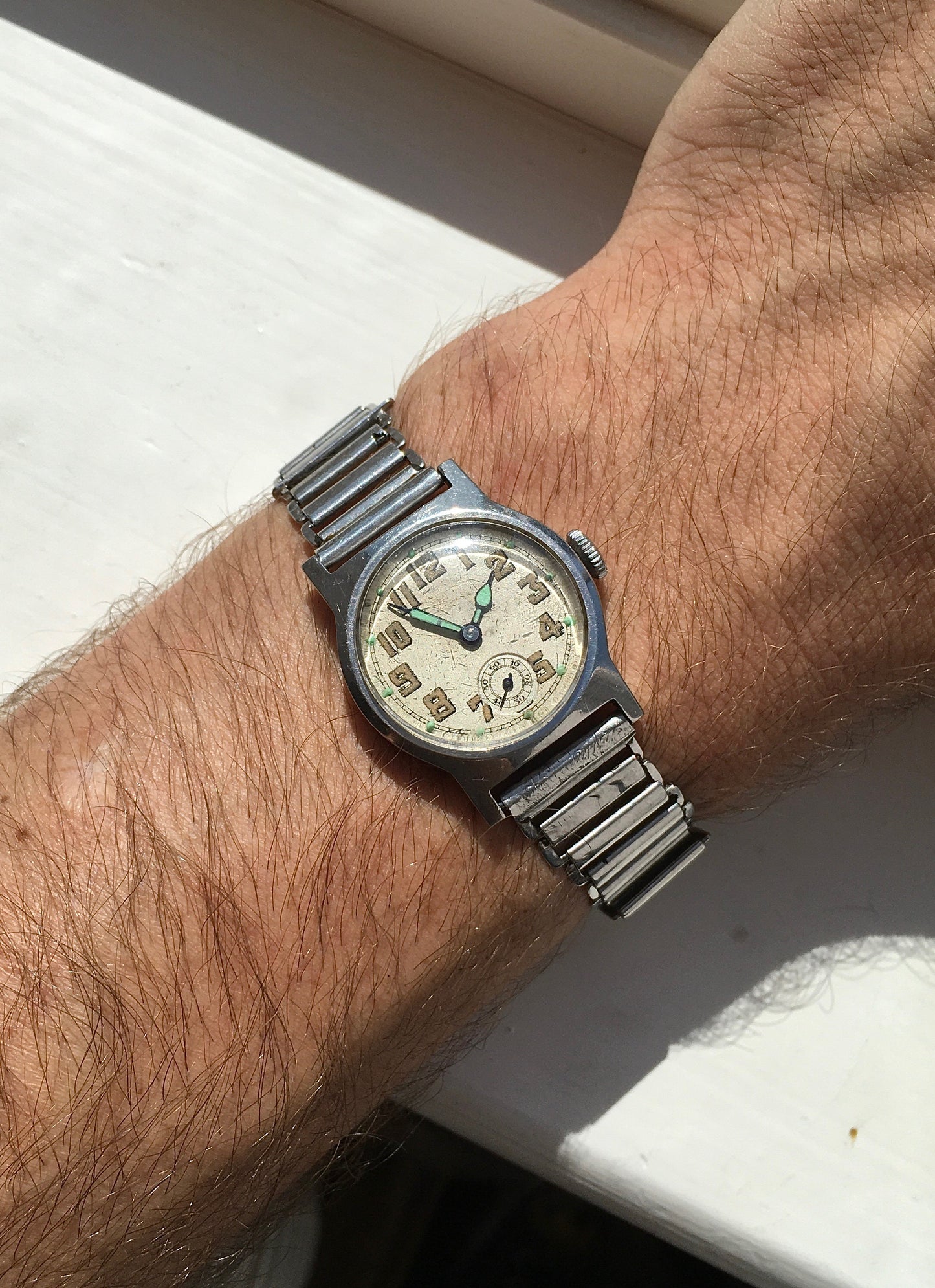 Vintage 1940s West End Watch Co. Wristwatch