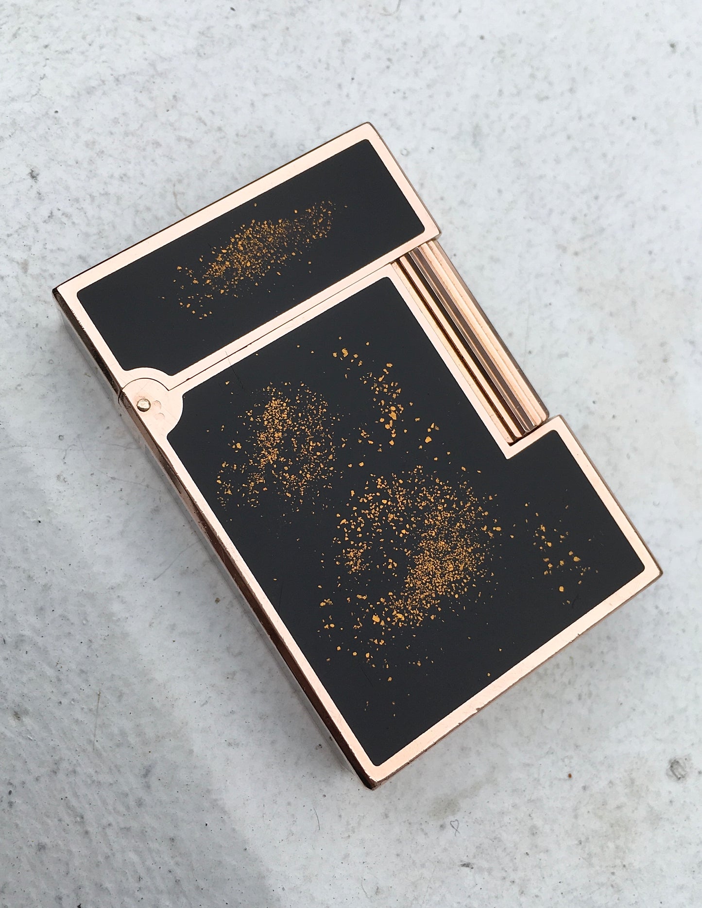 Vintage 1970s Gold Dust S.T. Dupont Ligne 2