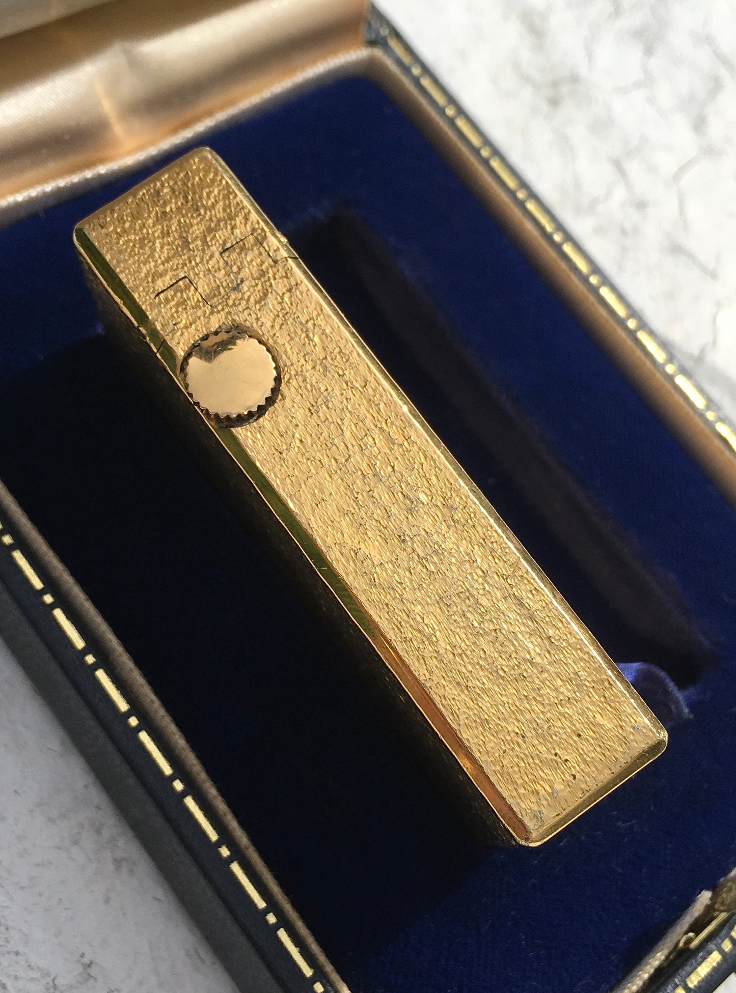 Vintage 1970s Dunhill 70