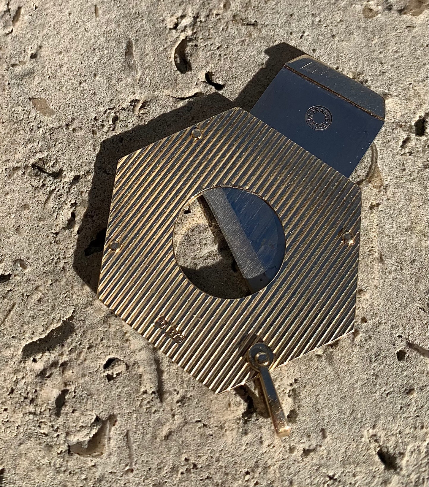 Vintage Solid 9K Gold Cigar Cutter