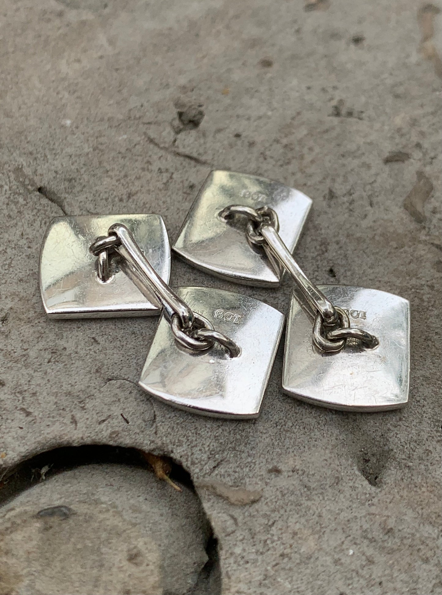 9ct White Gold x Onyx Cufflinks